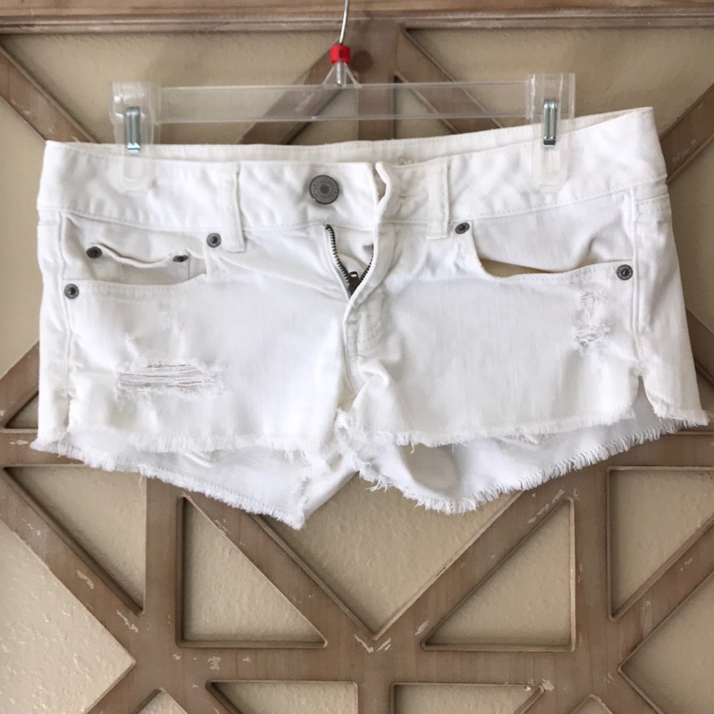 American Eagle White Shorts